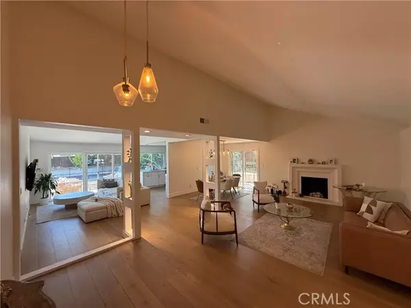 Thousand Oaks, CA 91360,1690 Stoddard AVE