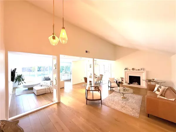 Thousand Oaks, CA 91360,1690 Stoddard AVE