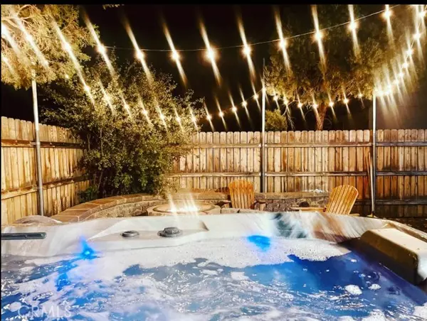 Sugarloaf, CA 92386,187 Dixie Lee LN