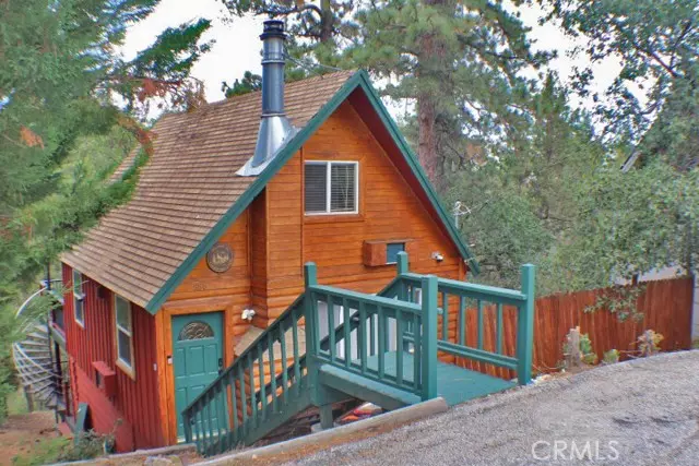 556 Villa Grove AVE, Big Bear City, CA 92314