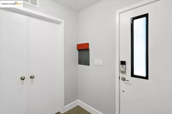 West Sacramento, CA 95691,788 Pearlite CT