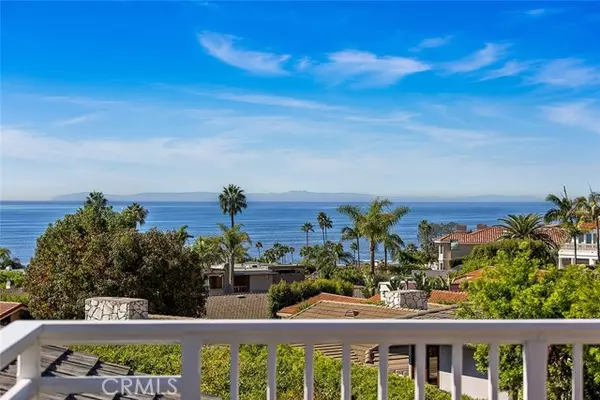 Laguna Beach, CA 92651,806 Emerald Bay