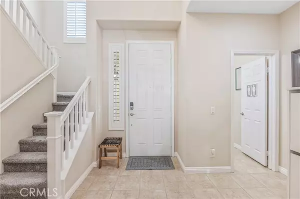 Canyon Country, CA 91387,17556 Gladesworth LN