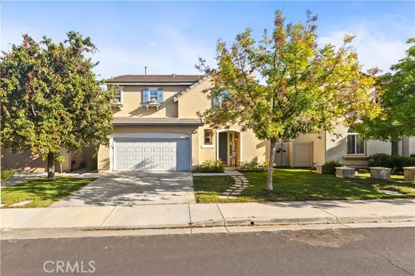 Canyon Country, CA 91387,17556 Gladesworth LN