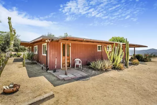 Jamul, CA 91935,2015 Temple TRL