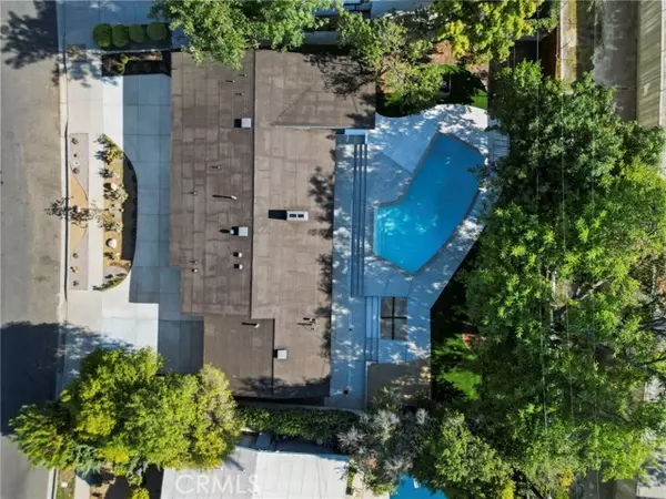 Woodland Hills, CA 91364,4801 Almidor AVE