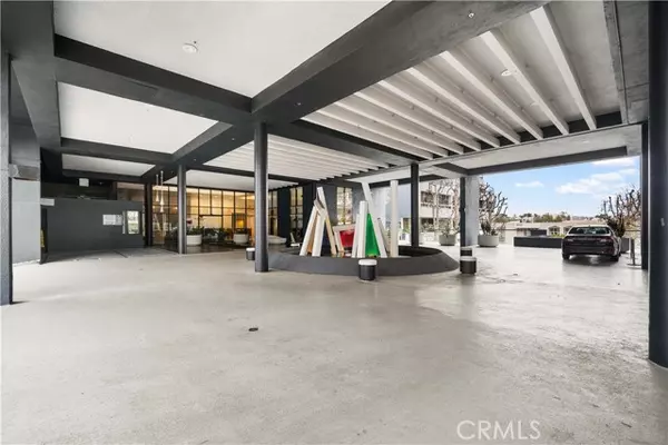 Los Angeles, CA 90012,880 W 1st ST 309