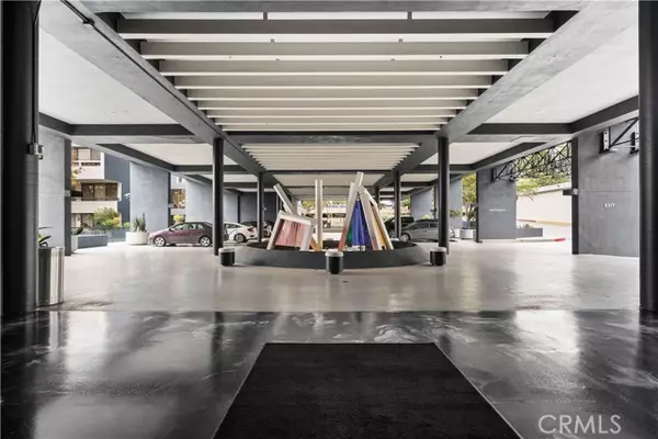 Los Angeles, CA 90012,880 W 1st ST 309