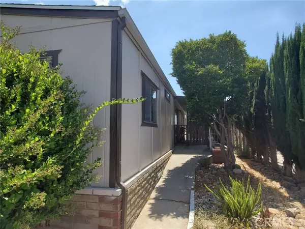 Canoga Park, CA 91304,24303 Woolsey Canyon RD 5