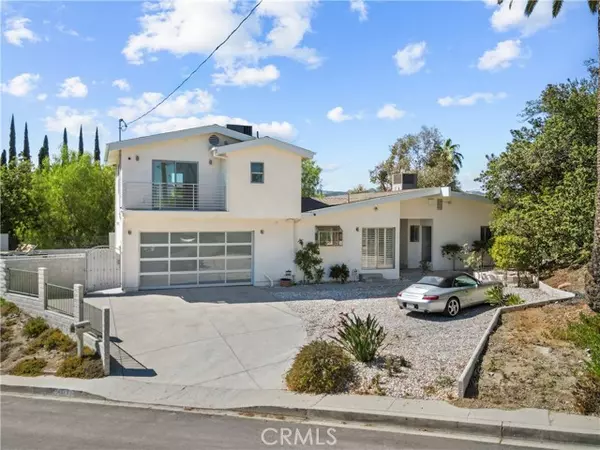 4715 Burgundy RD, Woodland Hills, CA 91364