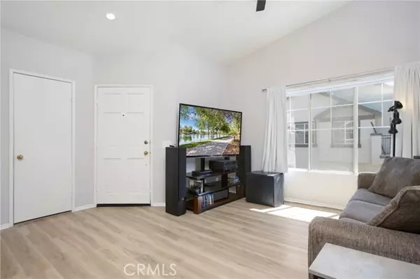 Orange, CA 92869,3421 E Salisbury CIR A