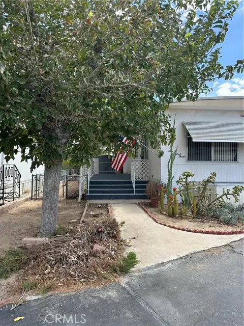 701 Montara RD 112, Barstow, CA 92311