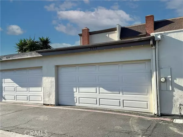 Huntington Beach, CA 92646,9695 Brookbay CIR