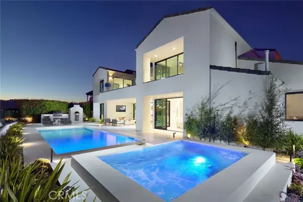 Dana Point, CA 92629,27 Gavina