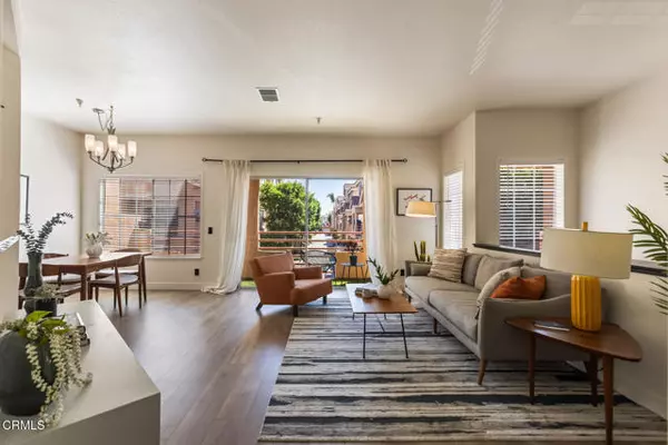 Hawthorne, CA 90250,13945 Lemoli AVE