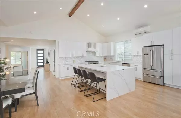 Encino, CA 91316,5907 Encino AVE