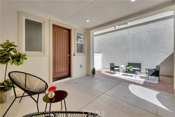 Lake Forest, CA 92630,207 Denali