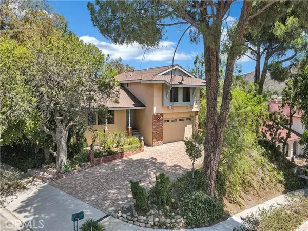 4458 Avenida Campana, Thousand Oaks, CA 91360