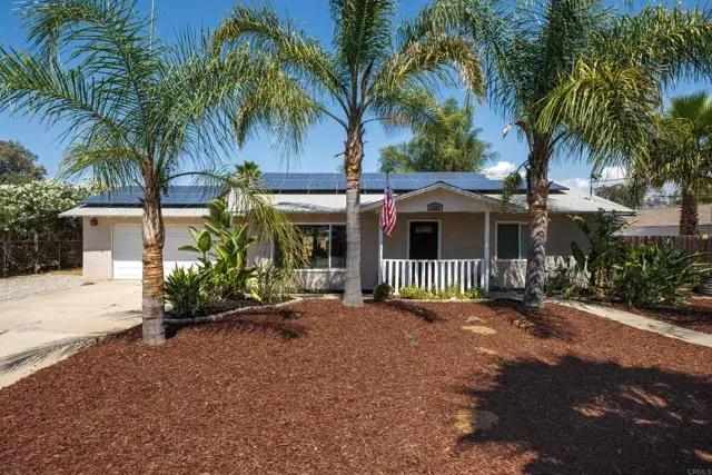 3027 Dye Rd, Ramona, CA 92065