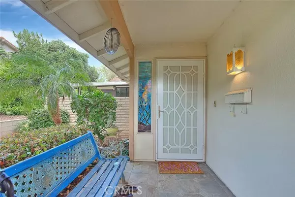 Laguna Woods, CA 92637,3077 Via Serena B