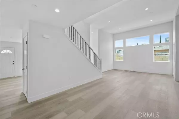 Fontana, CA 92336,15931 Los Cedros AVE