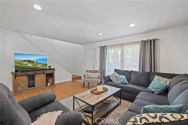 Brea, CA 92821,329 Surry CT