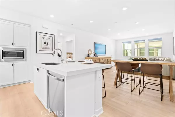 Rancho Mission Viejo, CA 92694,1400 Lasso Way 103