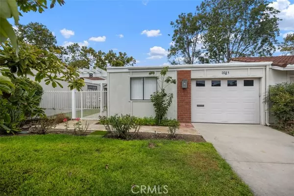 Laguna Woods, CA 92637,3211 Via Buena Unit B