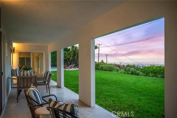 Rancho Palos Verdes, CA 90275,2232 Daladier DR