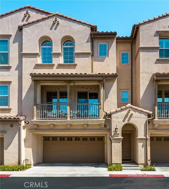 Yorba Linda, CA 92886,3860 Pin High PL