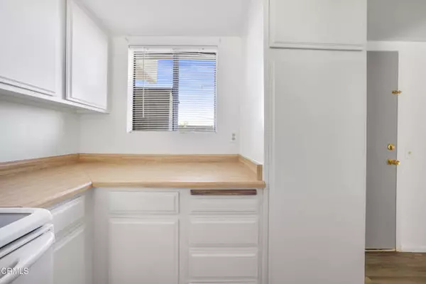 Lompoc, CA 93436,1213 Cypress AVE D