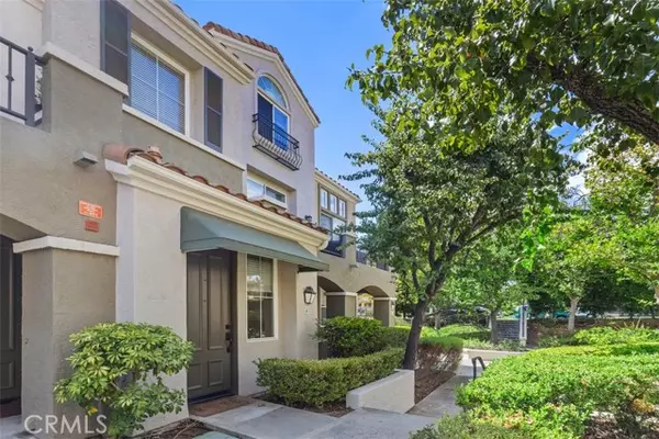 41 Via Pamplona, Rancho Santa Margarita, CA 92688