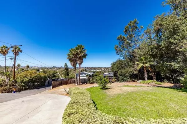 Vista, CA 92083,224 Astro CT