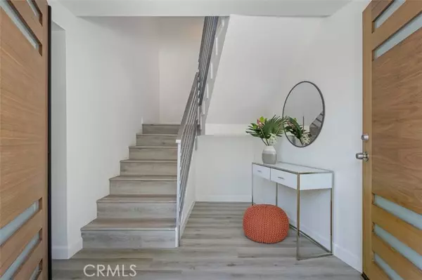 Silver Lake, CA 90039,2635 Adelbert AVE