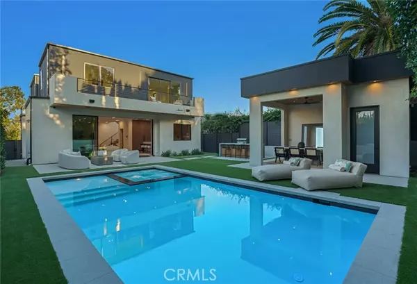 Sherman Oaks, CA 91423,4219 Costello AVE