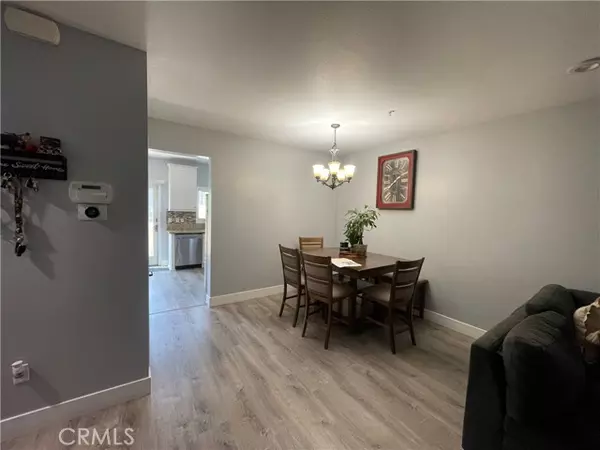 Azusa, CA 91702,707 S Azusa AVE B