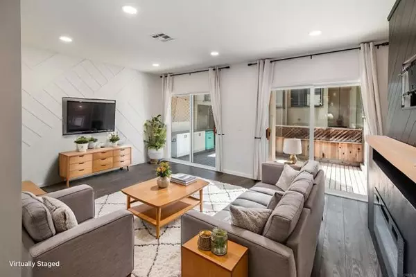 Carlsbad, CA 92009,2349 Altisma WAY B