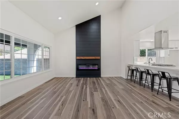 Canyon Country, CA 91387,29671 Grandifloras RD