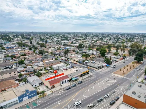 Los Angeles, CA 90003,9218 S Broadway