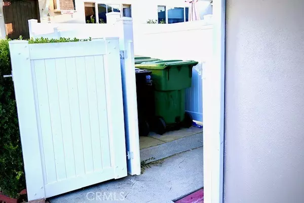 Woodland Hills, CA 91364,4813 Topanga Canyon BLD