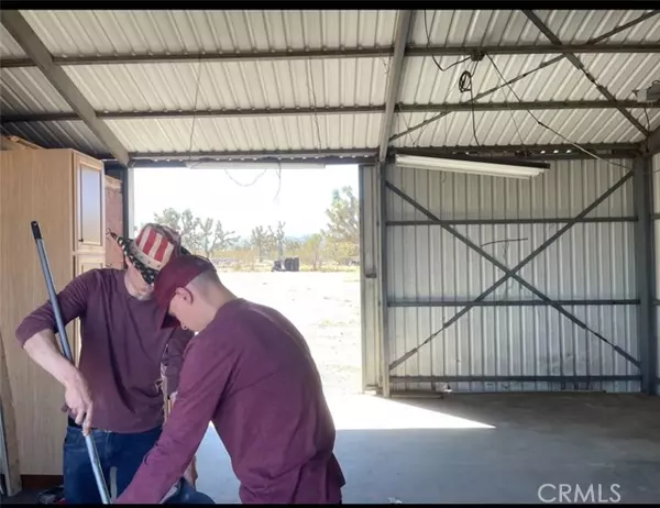 Phelan, CA 92371,2845 Del Rosa