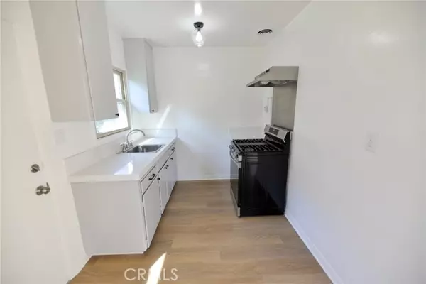 San Clemente, CA 92672,124 Avenida Miramar
