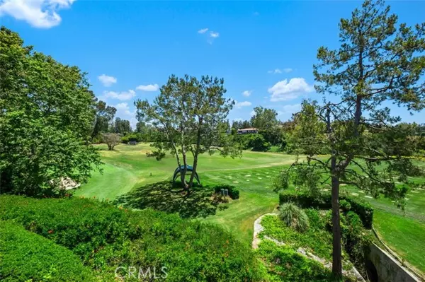 23 Lochmoor LN, Newport Beach, CA 92660