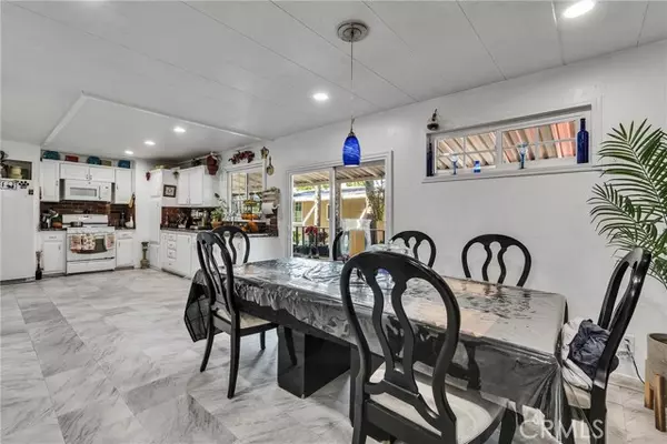 320 N. PARK VISTA 64, Anaheim, CA 92806