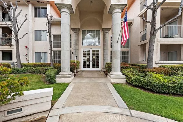 Anaheim, CA 92807,435 S Anaheim Hills RD