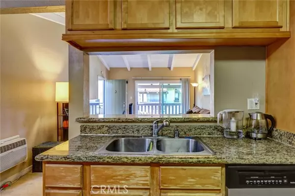 Santa Ana, CA 92701,1345 Cabrillo Park DR R02