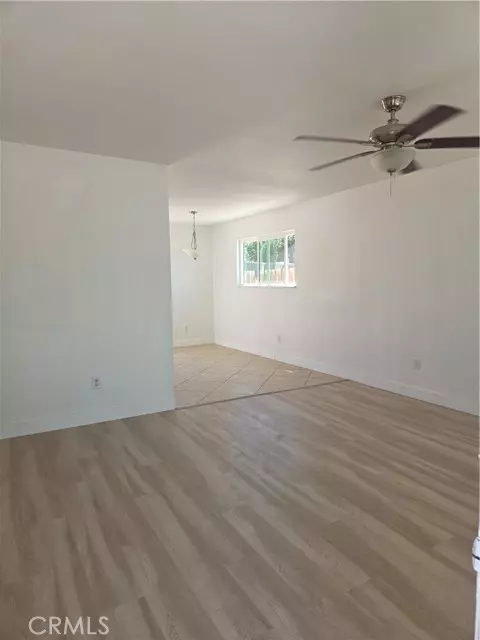 Victorville, CA 92395,16581 Desert Sands RD