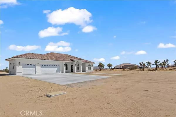 Phelan, CA 92371,6374 Cayucos DR