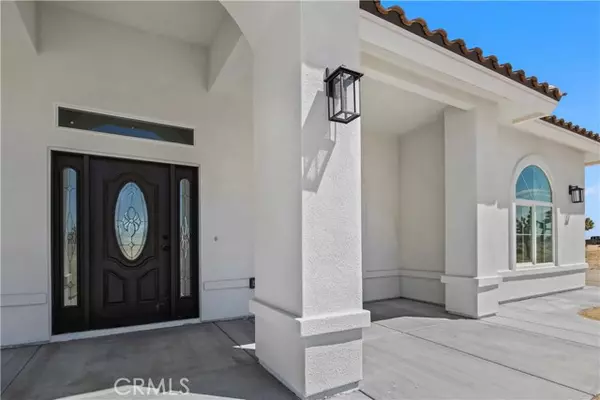 Phelan, CA 92371,6374 Cayucos DR