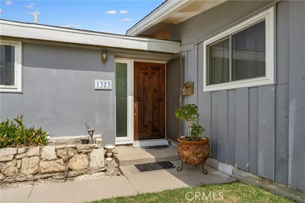 Anaheim, CA 92802,1323 W Goodhue AVE